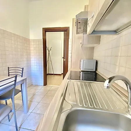 Famagosta Home, Moderno E Confortevole * Μιλάνο